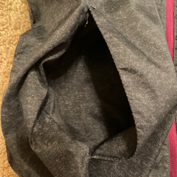 ASICS Running Jacket - Picture 3 of 6